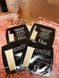 Dior リキッドファンデーション メイクアップベースのサムネイル