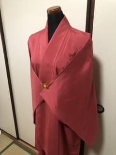 色無地 単衣 正絹 しつけ付き 絽 紋付 濃いピンクのサムネイル