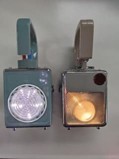 【動作済】東邦産業 LED合図灯 白光電器工業合図灯 動作済】東邦産業 LED合図灯 白光電器工業合図灯 - メルカリ