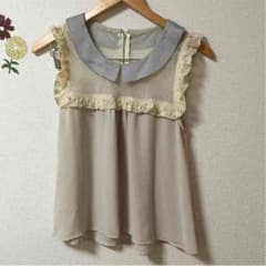 flower ノースリーブブラウスのサムネイル