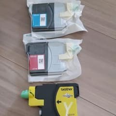 ブラザーインクLC11　カラー３色のサムネイル