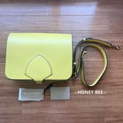 Burberryレザーショルダーバッグバーバリーサッチェルクロスボディ