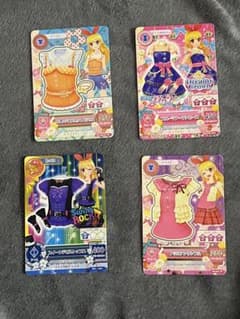アイカツ カード 4枚セットのサムネイル