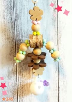 ★*☆鈴付き♥鳥さん用おもちゃ＊ナチュラルウッドフラワー★*☆のサムネイル