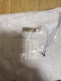RAFFRUE Tシャツ ホワイト LLサイズのサムネイル