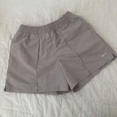 NIKE ショートパンツ Mサイズのサムネイル
