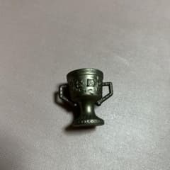 ミニュチュア金色トロフィー　昭和レトロおもちゃ