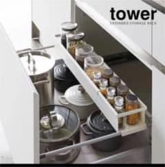 新品　tower キッチン シンク下収納  ホワイト　未使用のサムネイル