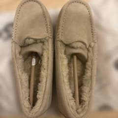 UGG ベージュ モカシンのサムネイル