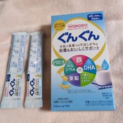 WAKODO ぐんぐん 粉ミルク 9ヶ月からのサムネイル