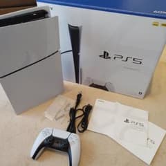 新型 PlayStation 5 slim CFI-2000A01のサムネイル