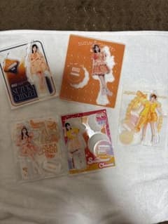 鎮西寿々歌 アクリルスタンドのサムネイル