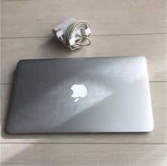 MacBook Air 11インチ 2015のサムネイル