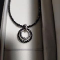 三越　K18WG　ブラックダイヤモンド　ペンダント 三越 K18WG ブラックダイヤモンド ペンダント 鑑別書あり - メルカリ