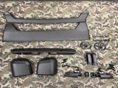 おじ様　ハイエース　ラプターライナー塗装　御依頼品のサムネイル