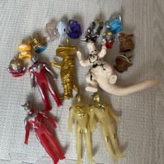 ウルトラマン ソフビ人形 指人形 まとめ売り - メルカリ