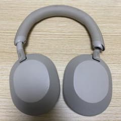 Sony WH-1000XM5 プラチナシルバーのサムネイル