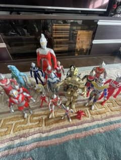 ウルトラマン　ソフビ等　まとめ売りのサムネイル
