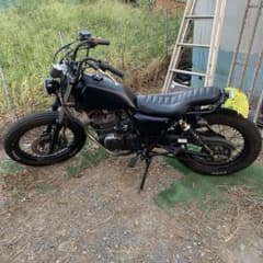 スズキグラストラッカーのサムネイル