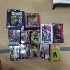 アニメキャラクターフィギュアセットのサムネイル