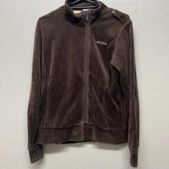 adidasトラックジャケットのサムネイル