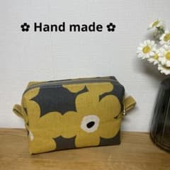 化粧ポーチ】スクエアポーチ ボックスポーチ サニタリー 北欧 花柄