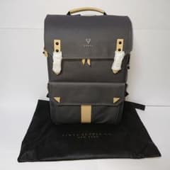 新品VINTA C1N TYPE-ll&レザーストラップ 防水カメラバックパックのサムネイル