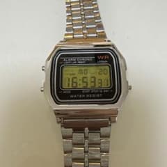 Digital watch with metal band