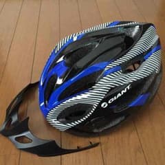 GIANT ジャイアント ヘルメットのサムネイル