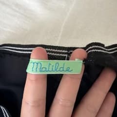 Matilde カーディガン とタンクトップ付き　 ブラック 長袖のサムネイル