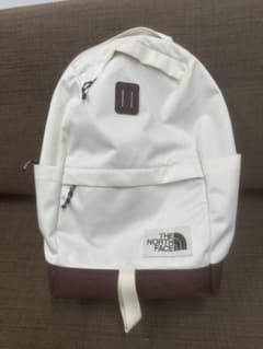 THE NORTH FACE リュック ホワイト×ブラウン 22L - メルカリ