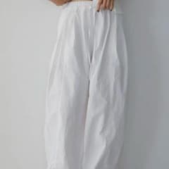 anuke Volumetuck Cocoon Pants ホワイト　38のサムネイル