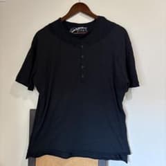 PIONEER OF HEROISM ヘンリーネック Tシャツ ブラック