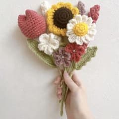 枯れない花束￤ハンドメイド￤編み物￤ニットフラワー 韓国風インテリア￤かぎ針編みのサムネイル