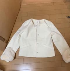 ノーカラージャケットのサムネイル