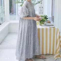 美品】SEVEN TEN by MIHO KAWAHITO花柄ロングワンピース - メルカリ