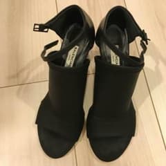 【専用】バレンシアガ BALENCIAGA サンダル 美品のサムネイル