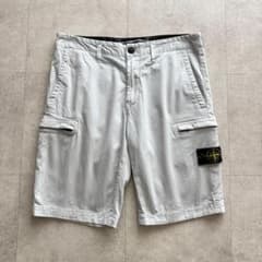 STONE ISLAND ハーフパンツ ロゴワッペン 33 ライトグレー系 - メルカリ