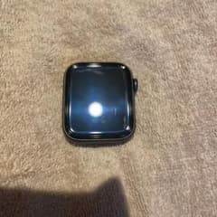 【ちゅるそん様専用】Apple Watch SE 44mm ブラックのサムネイル