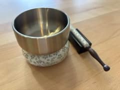 極上 菊京佛輪 三寸 フッ素加工 おりんセット - メルカリ