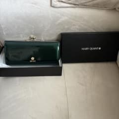 k*i様 MARY QUANT 長財布 グリーン エナメルのサムネイル