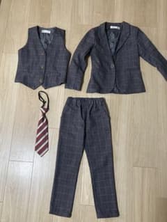 120cm スーツ　男の子のサムネイル