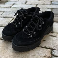 24㎝　NIKE WMNS LAHAR LOW ラハール　ブラックのサムネイル