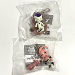 ドラゴンボールZ フィギュアキーホルダー 2個セット 魔神ブウ フリーザ
