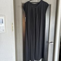 新品　anyFAM   ワンピースのサムネイル