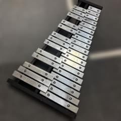 ビンテージKAWAIカワイのグロッケン鉄琴 KAWAI グロッケン 鉄琴 32鍵 カワイ 音楽 61×35 - メルカリ