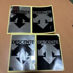 DESCENTE デサント ステッカー1組のサムネイル