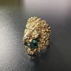 GUCCI ライオンヘッド リング クリスタル付き Sサイズ ゴールド 