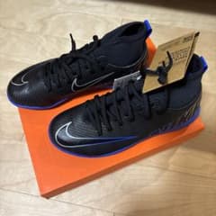 Nike ナイキ　フットサルシューズ ブラック/ブルー　　21センチのサムネイル