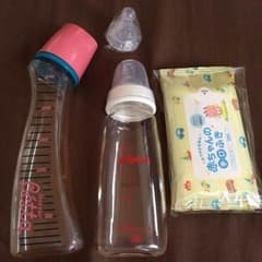 値下げベッタ、ピジョン哺乳瓶２本セットのサムネイル